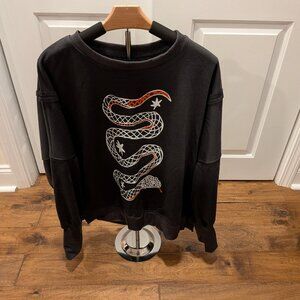 sweatshirt - black with snake, L